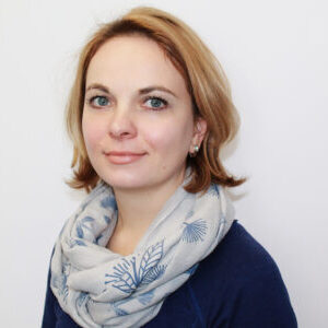Dr. Wengel, Yana